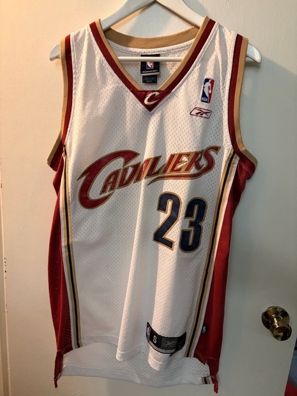 Classic Reebok White LeBron James NBA Jersey